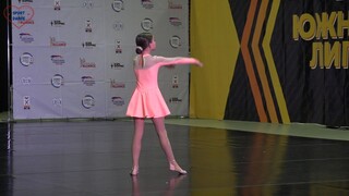 俄罗斯姑娘舞蹈