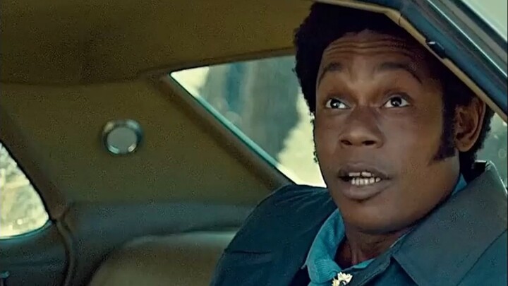 Tại sao viên cảnh sát kỳ cựu lại để anh ta ra đi?