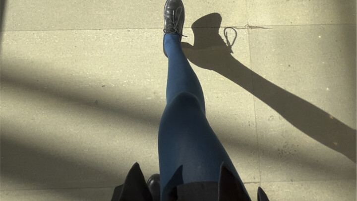 สีน้ำเงินนกยูง