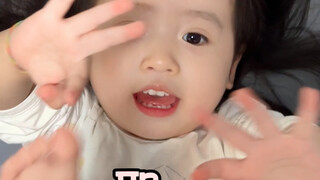 谁家臭宝老让人闻她臭脚脚～