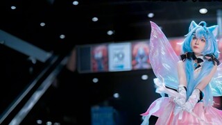Pernahkah Anda melihat cosplayer tuna netra di konvensi komik?