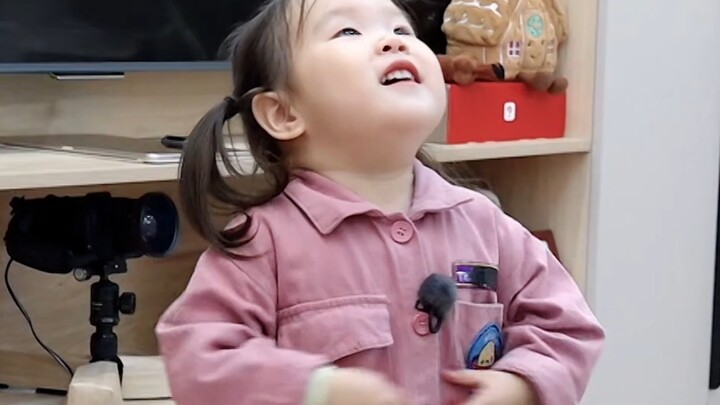 ไม่เคยเอาคนอื่นมาเป็นที่ระบายอารมณ์ น่ารักขี้อ้อนแถมยังใจเย็นสุดๆ ~ || [พ่อเลี้ยงเดี่ยวซีซั่นชิลล์ x