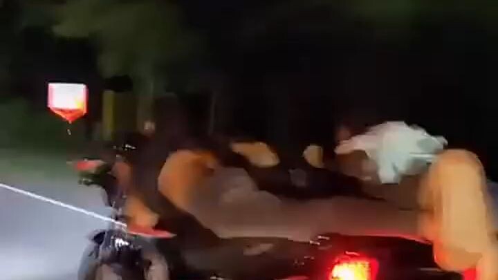 no hagan locuras en la carretera