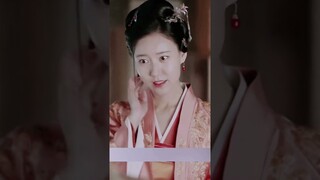 这个角色选角也绝了，刁蛮公主中的文蔷跟林小娘这个角色是完全不同的反差😄#赵丽颖 #冯绍峰 #朱一龙 《知否知否应是绿肥红瘦 The Story of Ming Lan》【正午阳光频道】