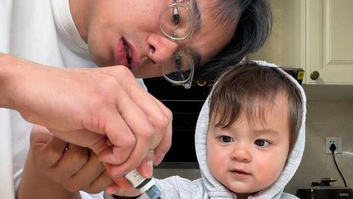 Rekaman langsung keseharian Papa dan Xiao’e pada pagi hari Selasa, Kamis, dan Sabtu