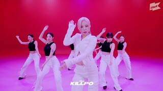 Whee In In the mood Performance