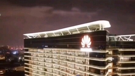 Chào mừng công chúa lớn của Huawei trở về nhà!