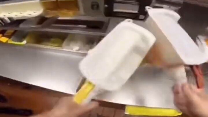 Qian Bo, please find a class to attend.