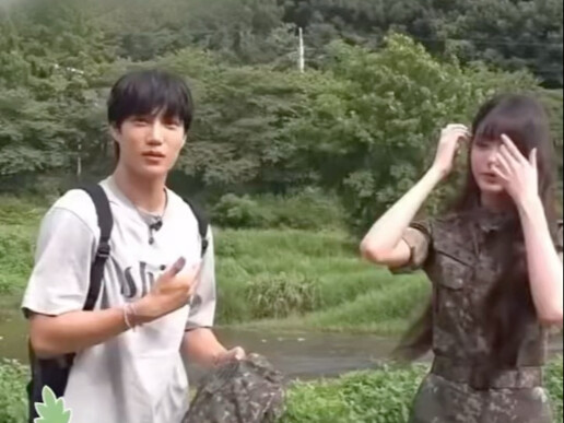 Whoever picked these two for the variety show is a genius—pure comedic gold... I’m dying laughing! I