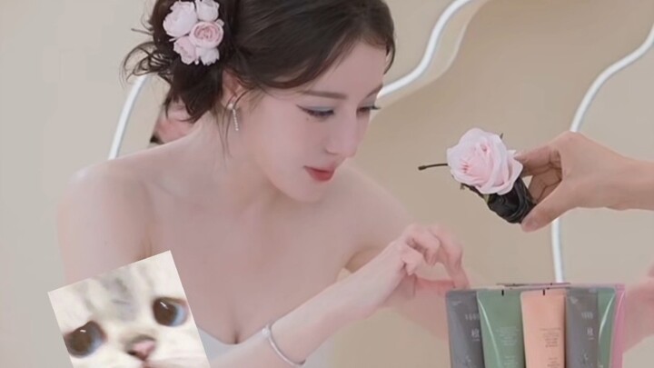 I really want to “raise” Dilraba Dilmurat.