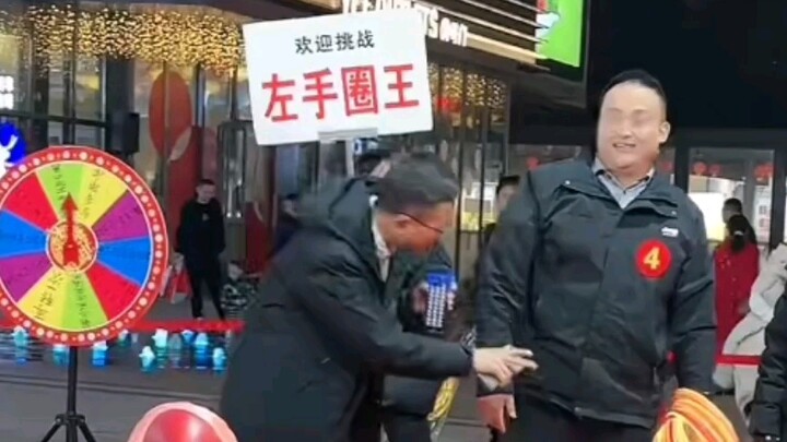 Sang Pangeran Kecil berhasil menyelesaikan level terakhir, bahkan level terakhir yaitu Little Red Ri