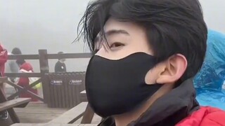 百万omega通讯录BINBO博主塌房全过程，与富二代恋爱期间脚踏两只船？