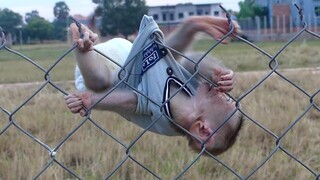 Playing fail!! Adorable baby monkey Maku playing till stuck shirt ​with lron fence