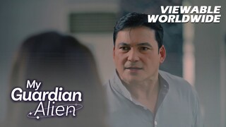 My Guardian Alien: Carlos shoves away the alien (Episode 16)