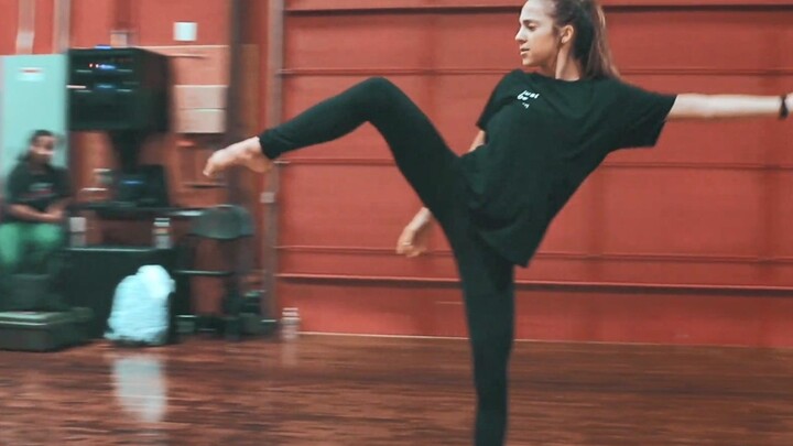 [Torn Ligament] Kaycee Rice, the American post-00s prodigy, has such amazing flexibility that it's j