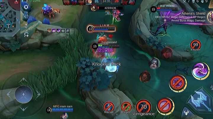 Alice Moment 1v4