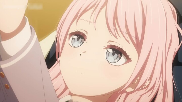 Ketika Aine menyadari bahwa dia mungkin juga harus kembali ke London, dia berkata: