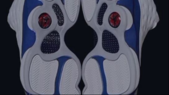 Air Jordan 13 "French Blue"