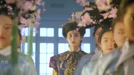 Karya Li Jiaxin di masa puncak ketampanannya, benar-benar klasik!