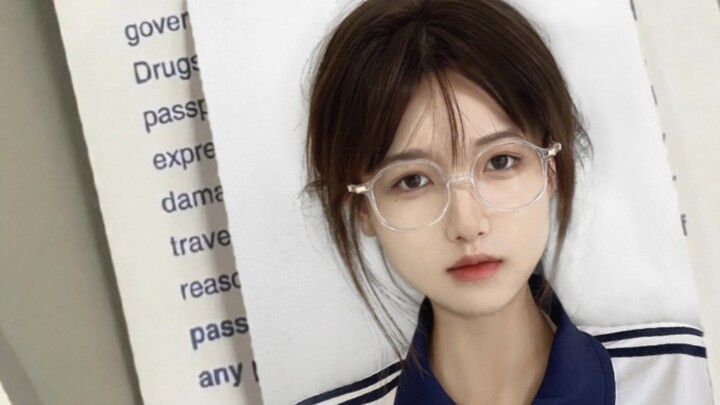 هل هذه هي الفتاة المثيرة من فئة T0؟