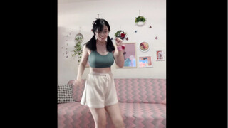 Just Dance Mr. Blue Sky sedang meningkatkan...