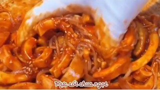 Xem lại phải lăn vào bếp làm luôn cho nóng 🥺