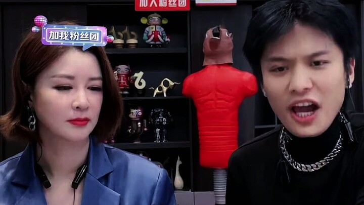 Yuehua Entertainment’s CEO unexpectedly appeared in Xiao Yangge’s livestream, even leaving Xiao Yang