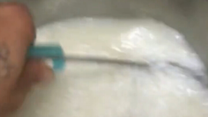 Một con chuột làm hỏng cả nồi canh — người xưa nói đúng thật, giờ tôi biết sống sao đây?