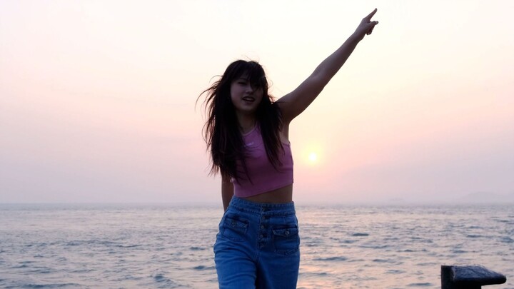 It’s time to do the New Dance in the summer again!
