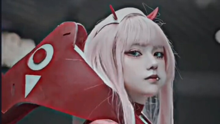 Zero Two Darling Cosplay