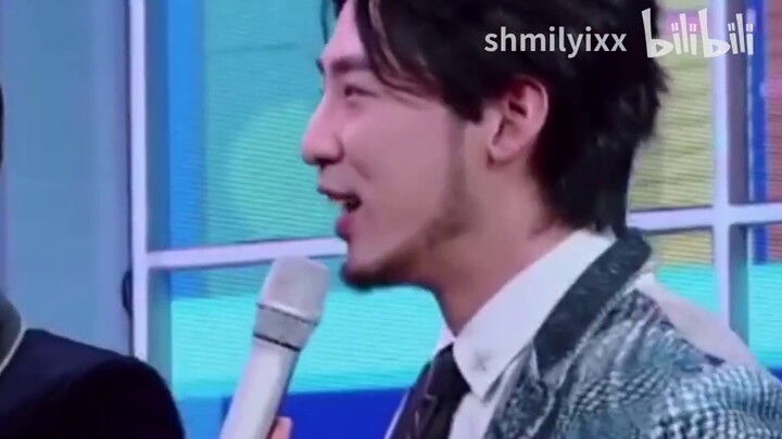 [Bojun Yixiao] CPN thuần túy! Đừng để đường thấm vào! Mỉm cười là CPN!