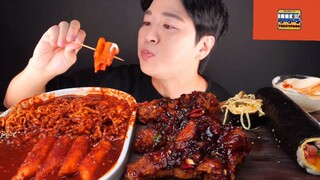 Mukbang bánh gạo cay Hàn Quốc và gà bbq phần 2 #anngon