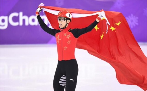 不给韩国人任何机会，武大靖干净霸气夺得冠军！