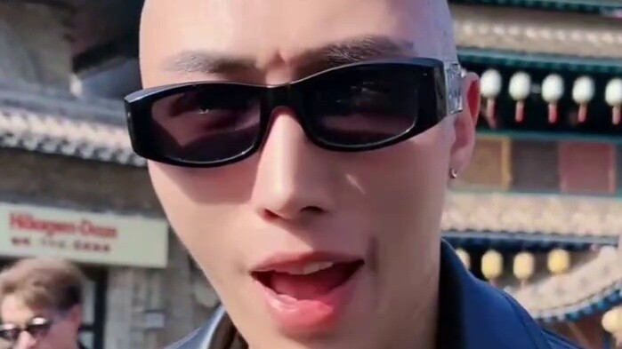 สถานีซีอานเหงื่อท่วม "98K" ทีมบาสเกตบอล F3 โชว์ลีลาสุดอลังการ! เต้นใต้แสงแดดแผดเผาจนเหงื่อท่วม! มันไ