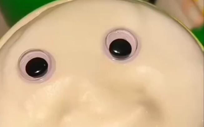 卧槽，限量版咖啡！