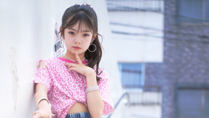 [المسرح] إطلالة رينا الجديدة لطيفة جدًا!