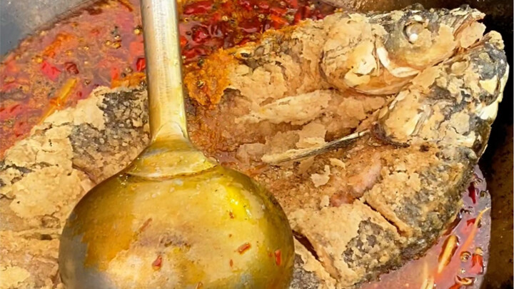 Yanzhou street-side grilled fish — pretty tasty!