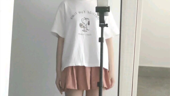 It's like a dancing lollipop.