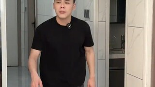 Lấy lòng người khác, chiêu này tôi cũng biết.