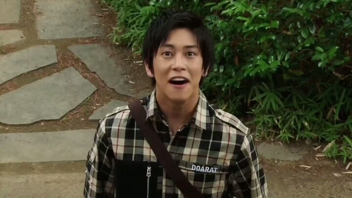 [Kamen Rider] Does this look like you bought a genuine Bandai belt?