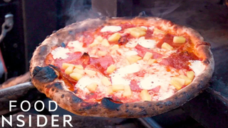 วิธีการรับพิซซ่าที่จอดรถลับของ LA