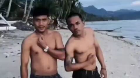 poto di pantai belalang onang utara