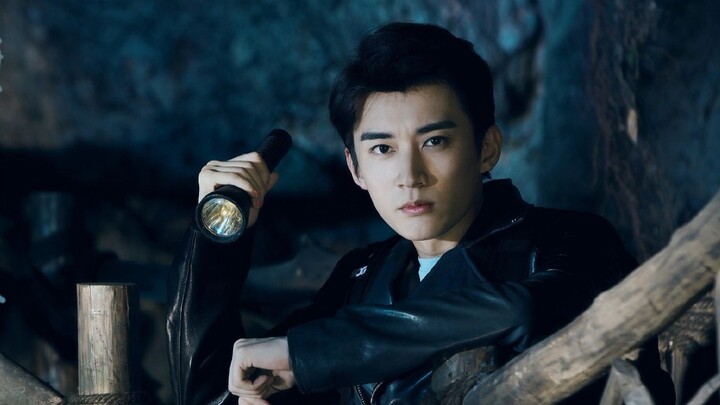 [หลิวเซว่ยี่|เจี๋ยหยูเฉิน] หนุ่มหล่อหน้าคม มาโชว์ความหล่อของเราบนหน้าจอสาธารณะกันเถอะ! - -