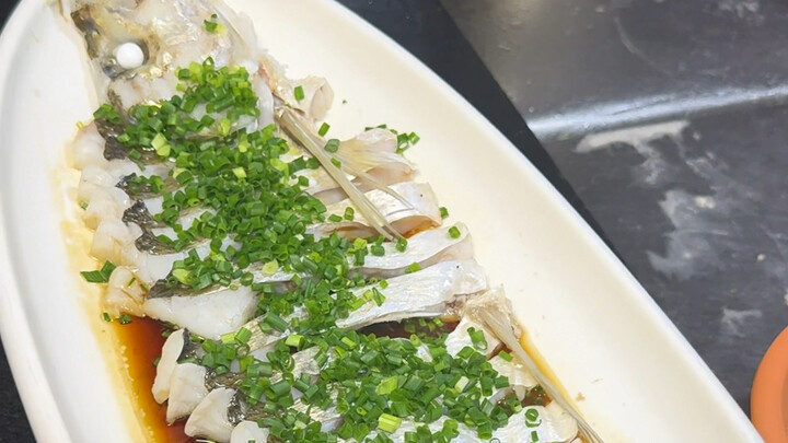 Hubei Jingzhou 0716 Flavor Factory: Enjoy two dishes in one with the bigmouth bass!