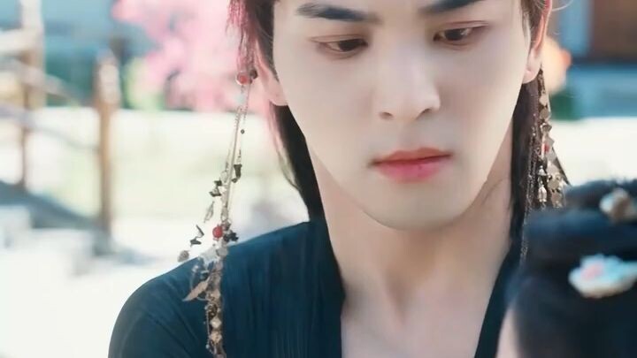 reborn as princess, hearing my voice emperor grandpa & tyrant prince dad save family & kingdom