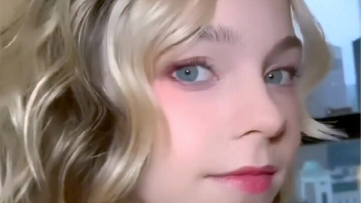 Super Sweet Emma Myers (o^^o)