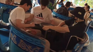 “先生，您这样玩是要加钱的”