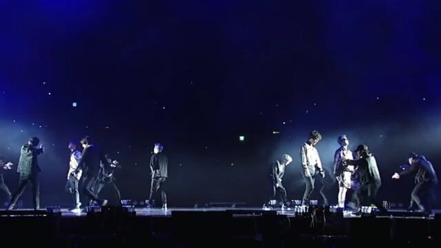 We Are Bulletproof Pt.2 BTS concert clip