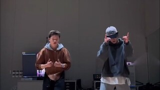 250120 قميص SEVENTEEN Lee Chan DINO Zero Station