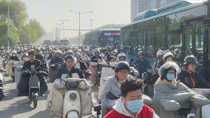 อุปกรณ์คู่กายสำหรับมนุษย์เงินเดือนตอนเริ่มต้น อาจไม่ช่วยบังลมฝนให้คุณได้ แต่จะพาคุณตะลุยโลกกว้างได้อ